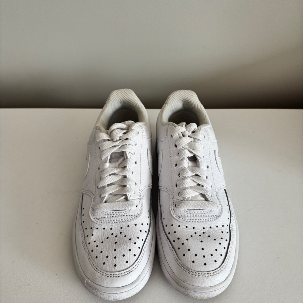 Court Vision Sneakers